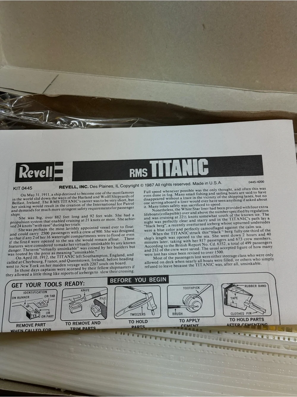 Revell RMS Titanic Famous Ocean Liner 1:570 scale plastic model kit 85-0445